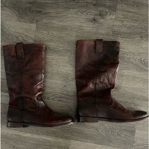 Beautiful Cognac Frye boots
